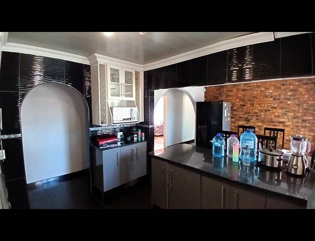3 BEDROOM HOUSE FOR SALE IN WALDRIFT